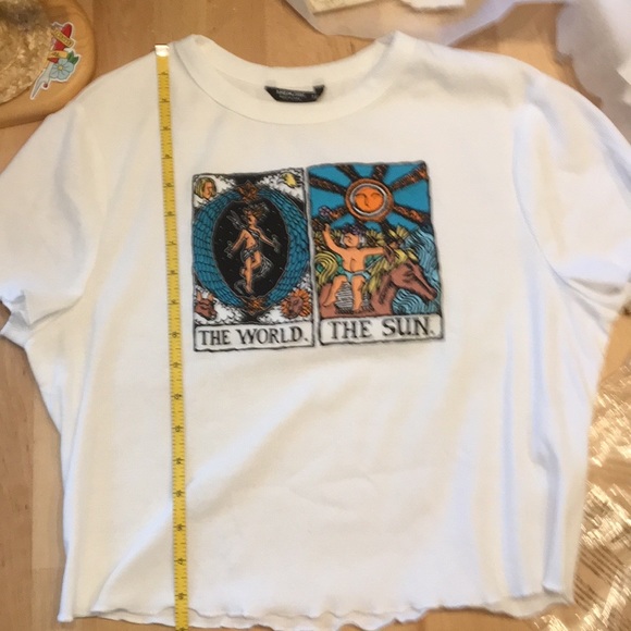 NWOT 💞 Lettuce trim tarot card graphic tee - Picture 8 of 11
